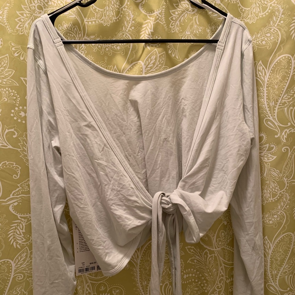 Lulu lemon Top